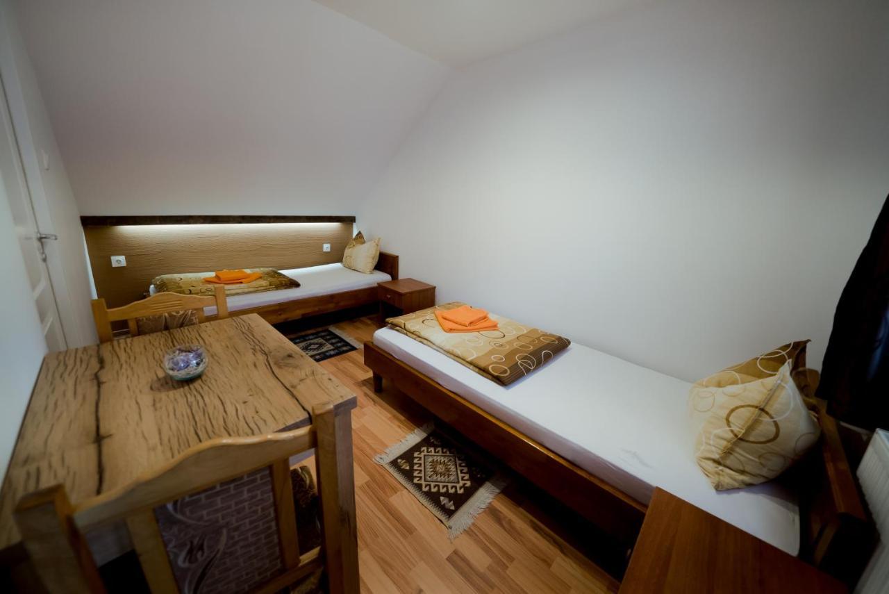 Bed and Breakfast Nagy-Homorod Etterem Es Panzio Rares Exteriér fotografie